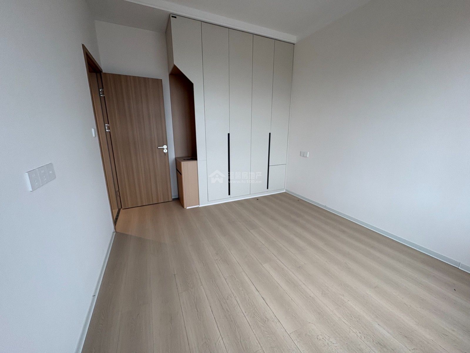 M-19318二手房图片