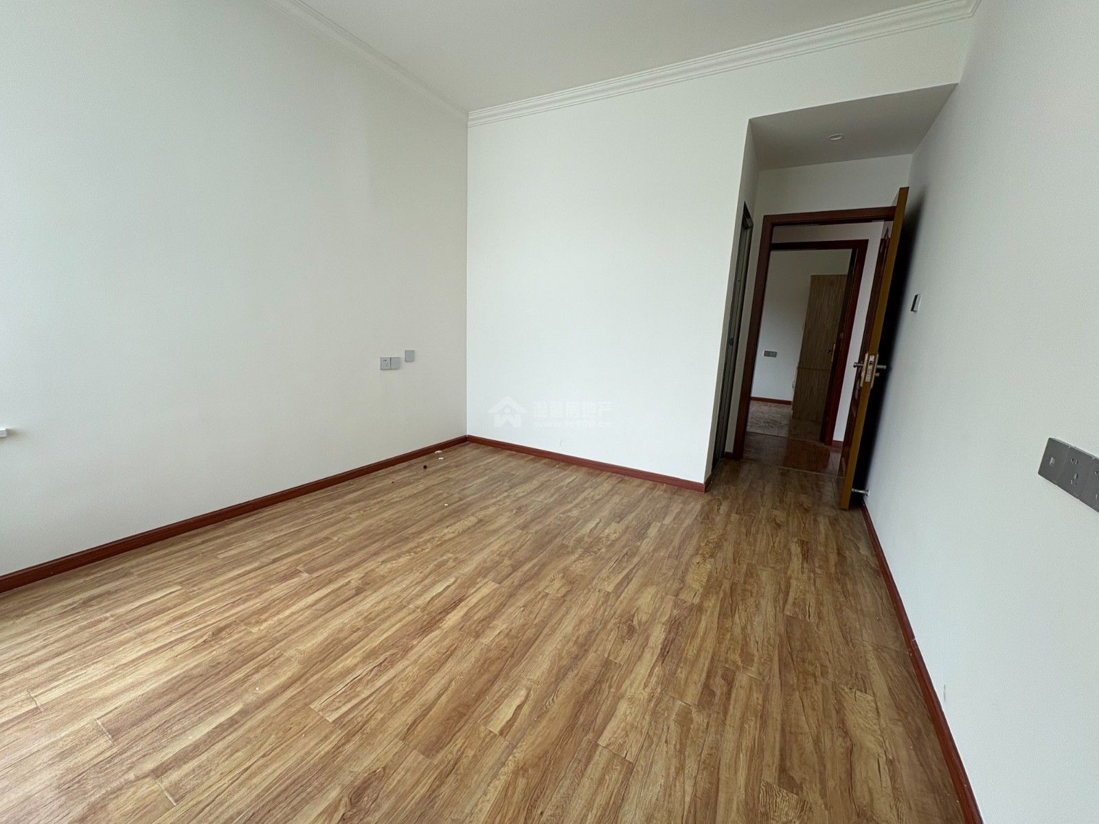 M-37833二手房图片