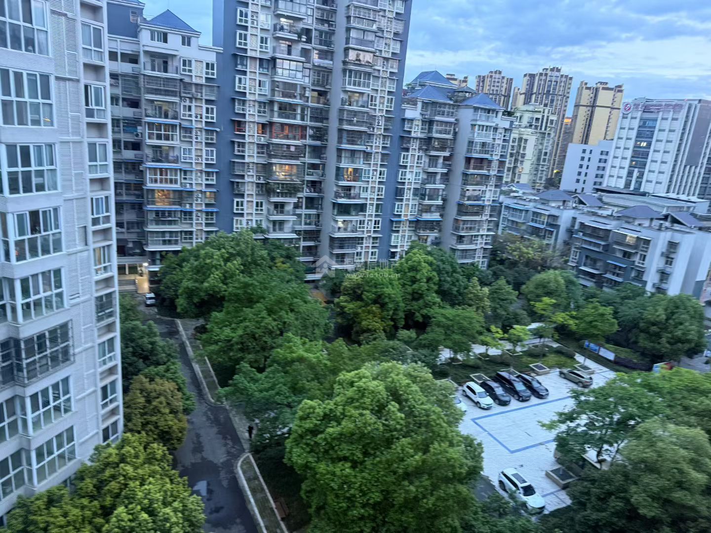 M-40208二手房图片