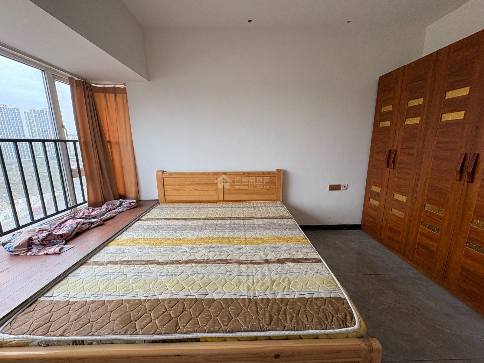 M-44242二手房图片