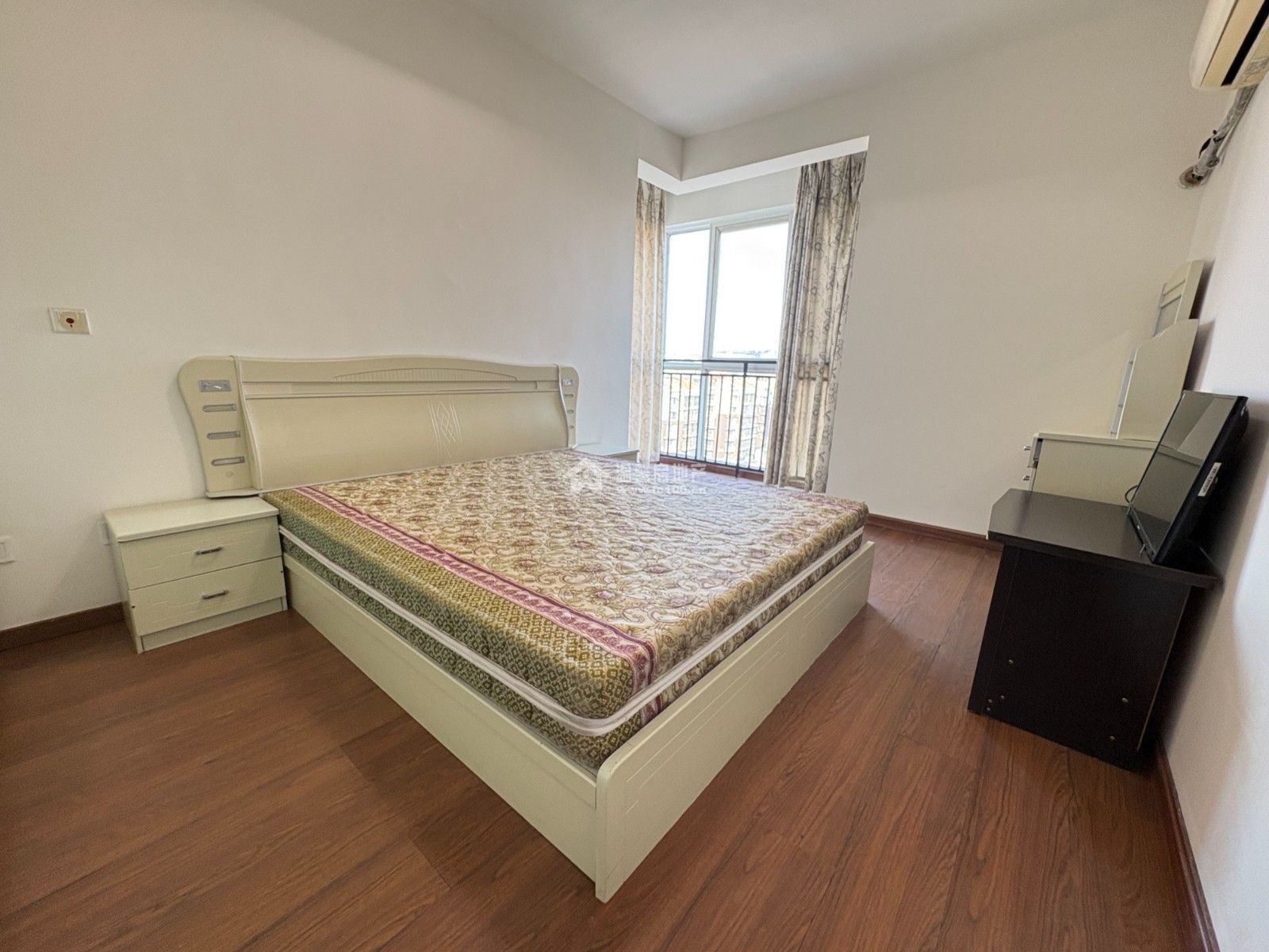 Z-12197二手房图片