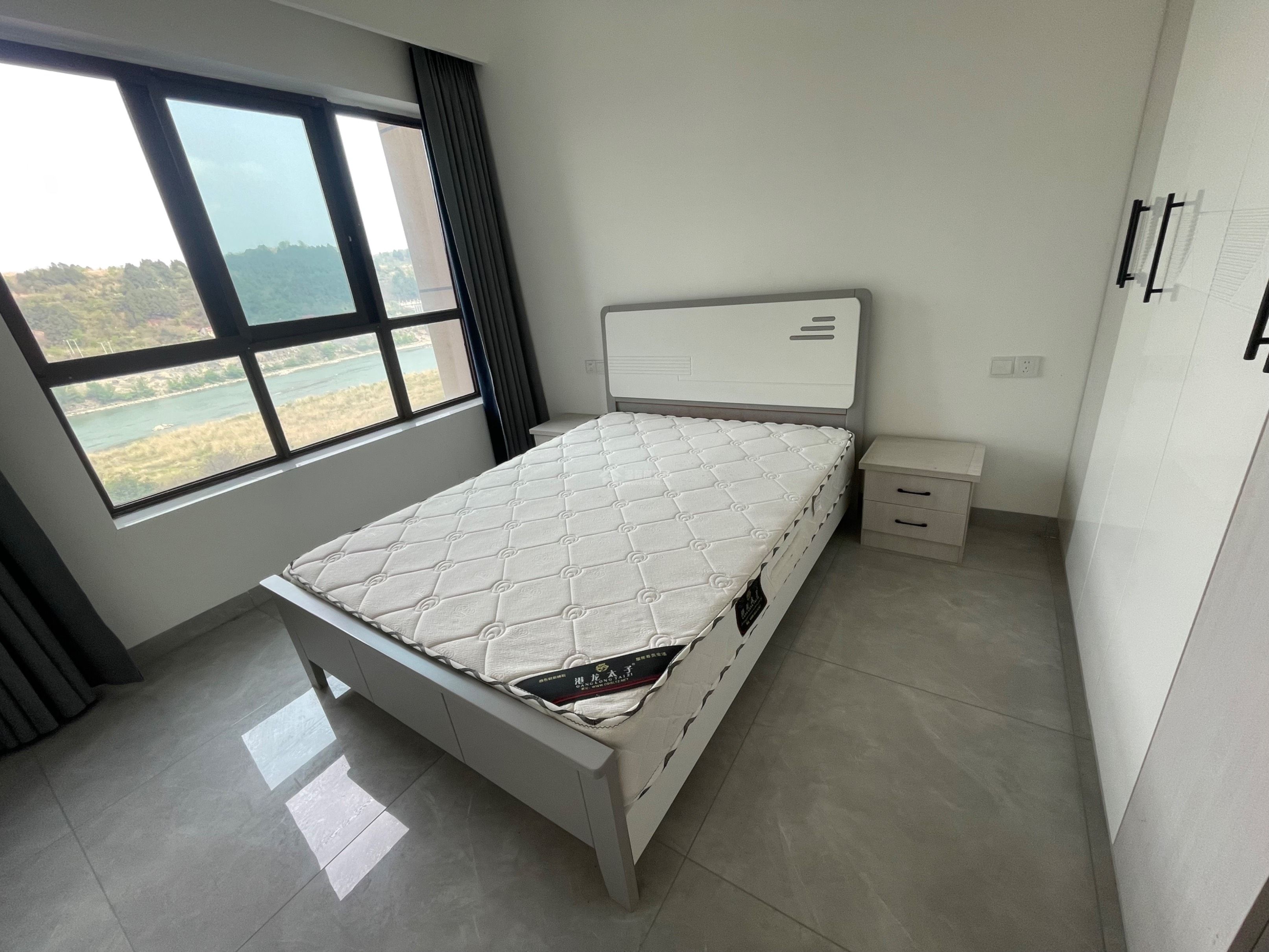 Z-37134二手房图片