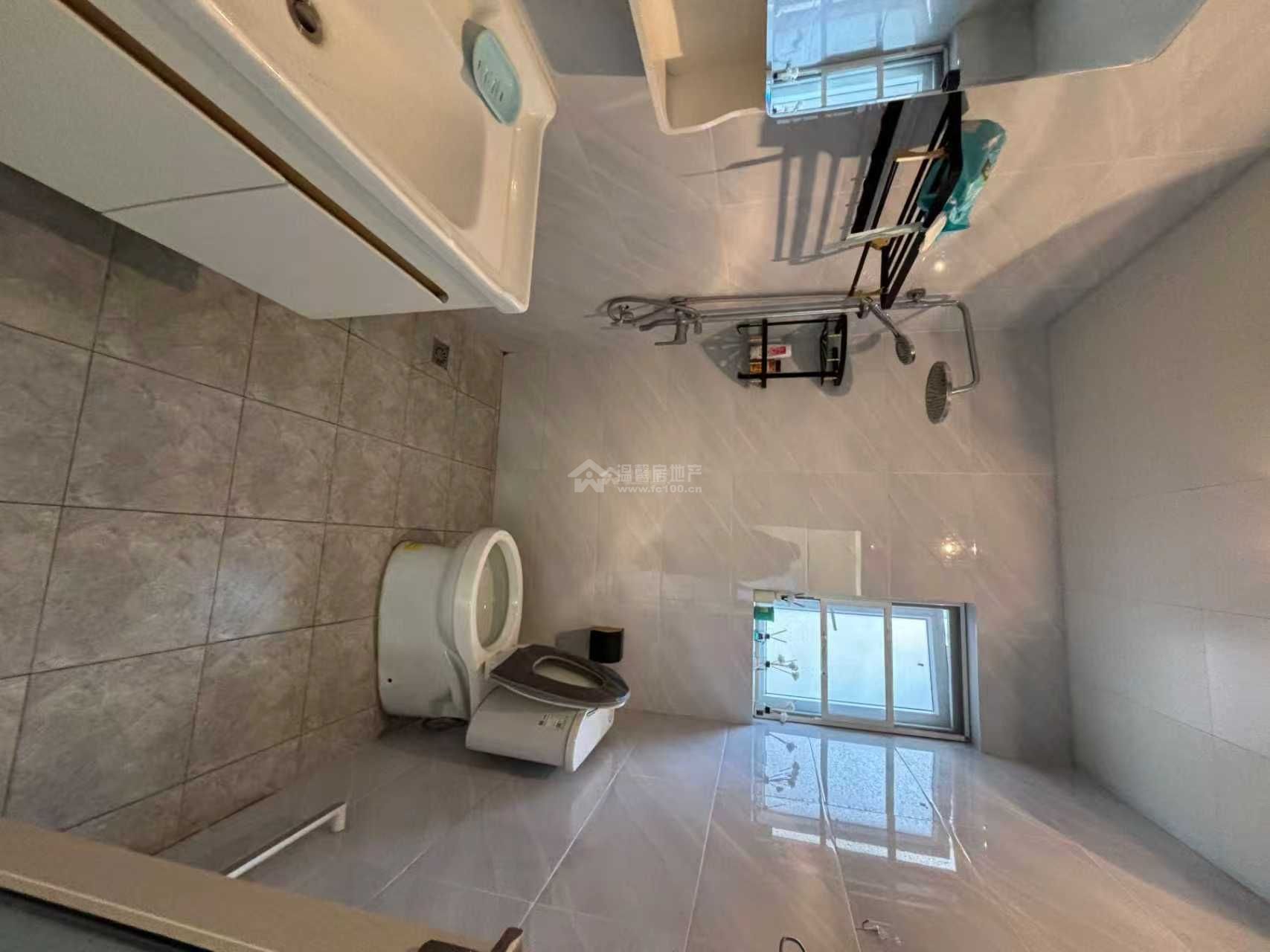 Z-42700二手房图片