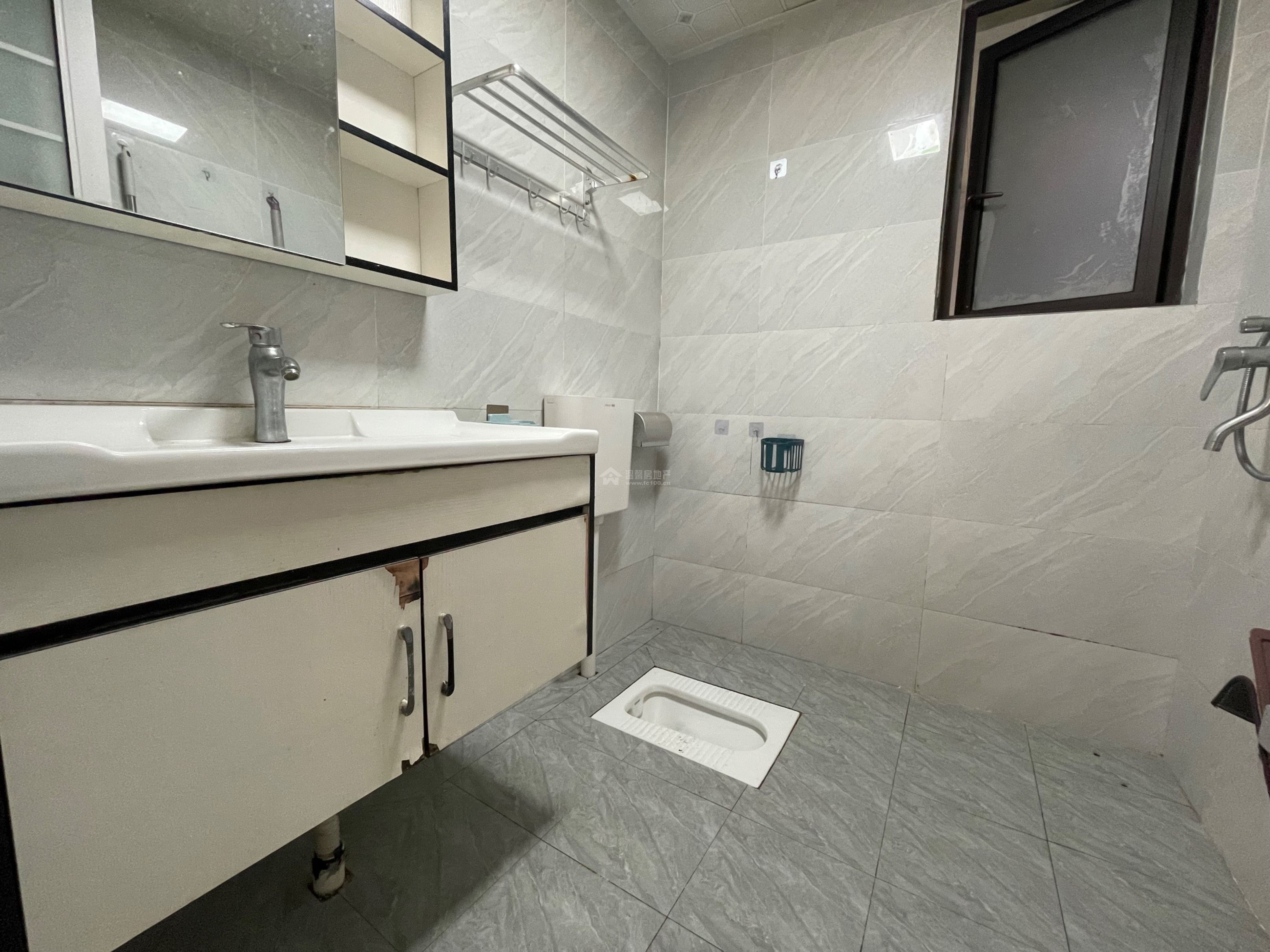 Z-44124二手房图片