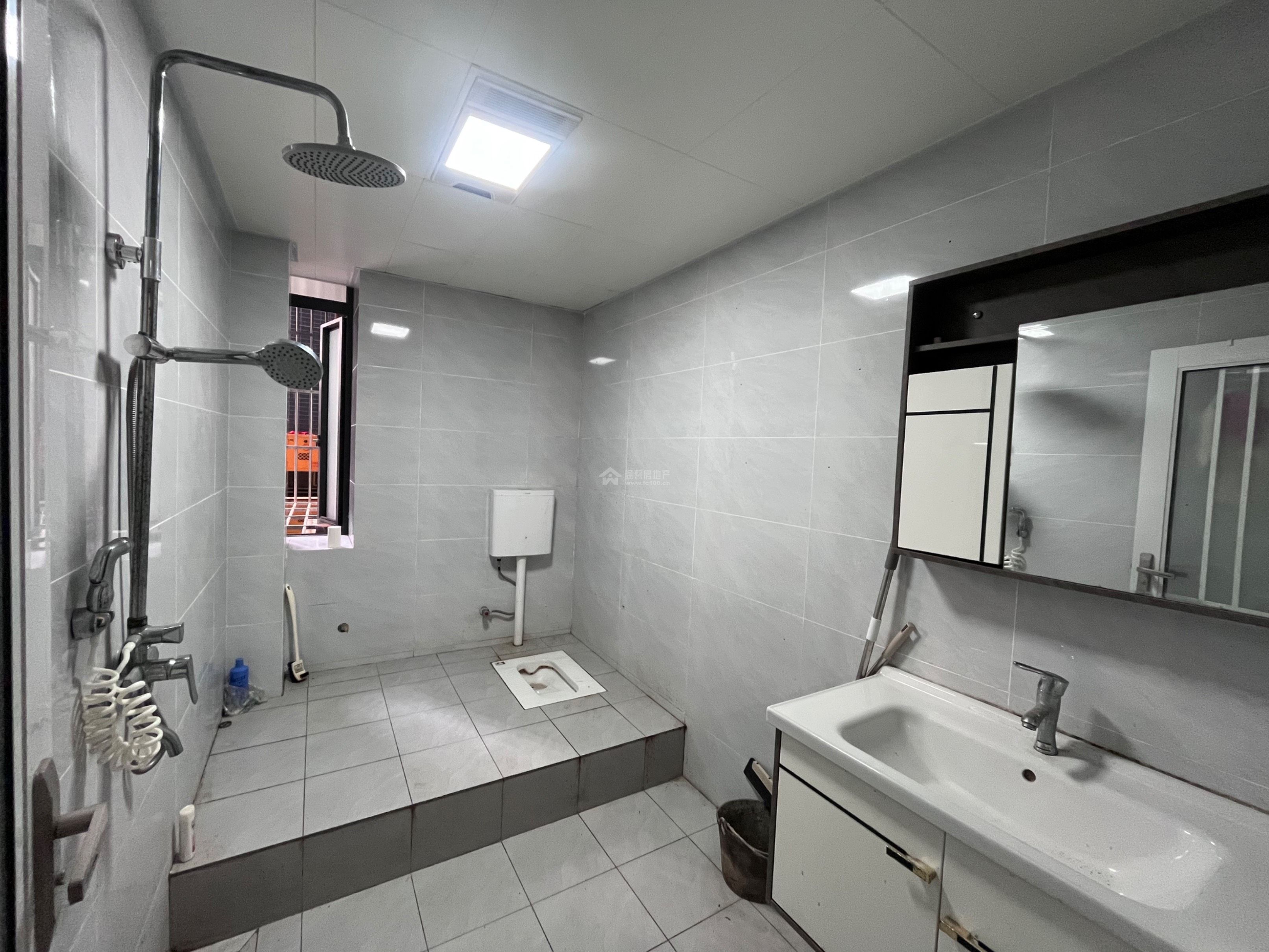 Z-44740二手房图片