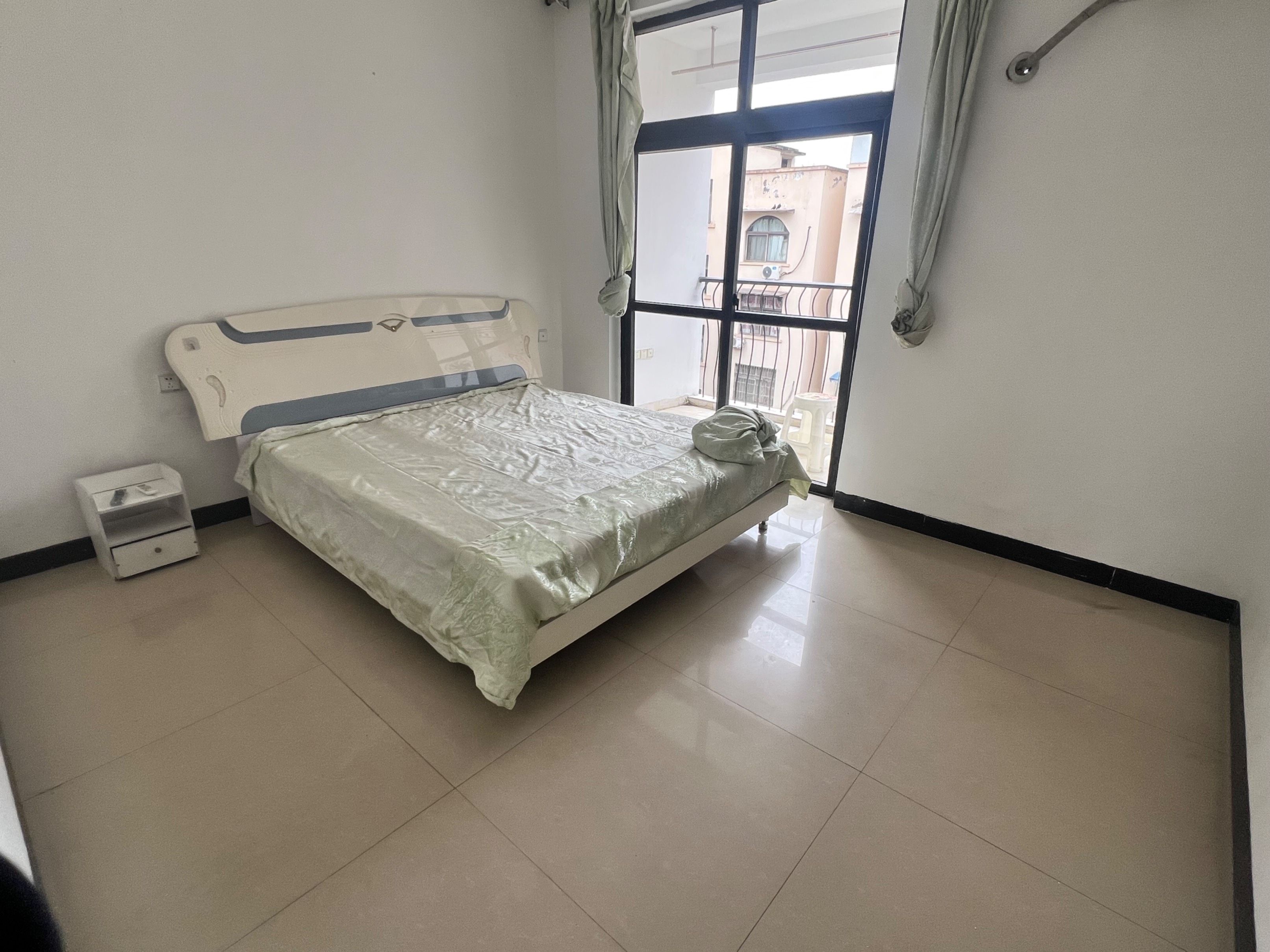 Z-45097二手房图片