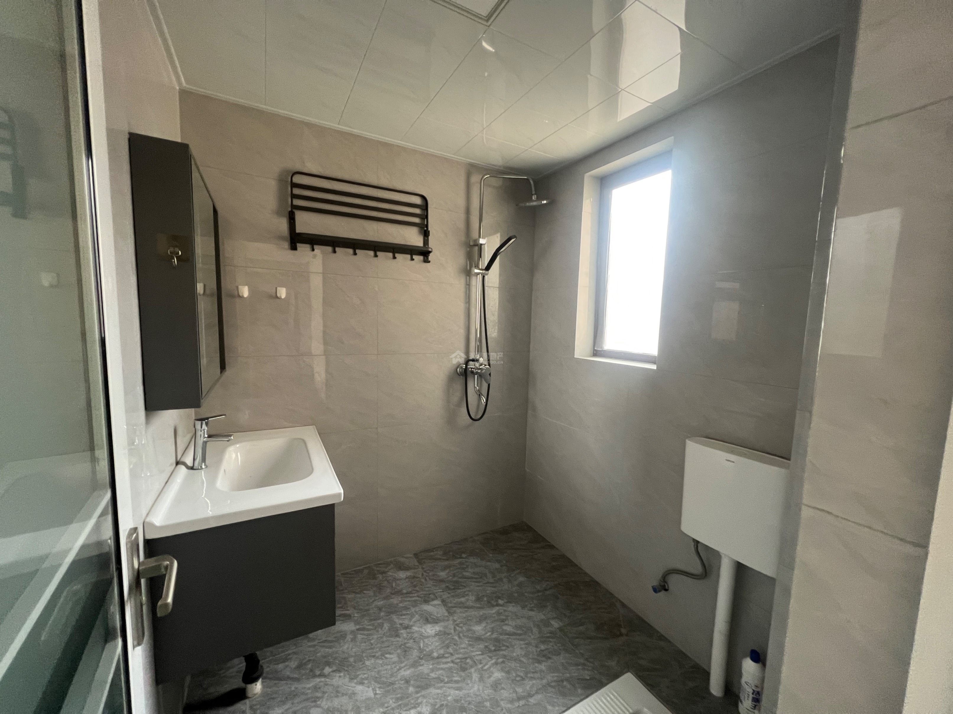 Z-45123二手房图片