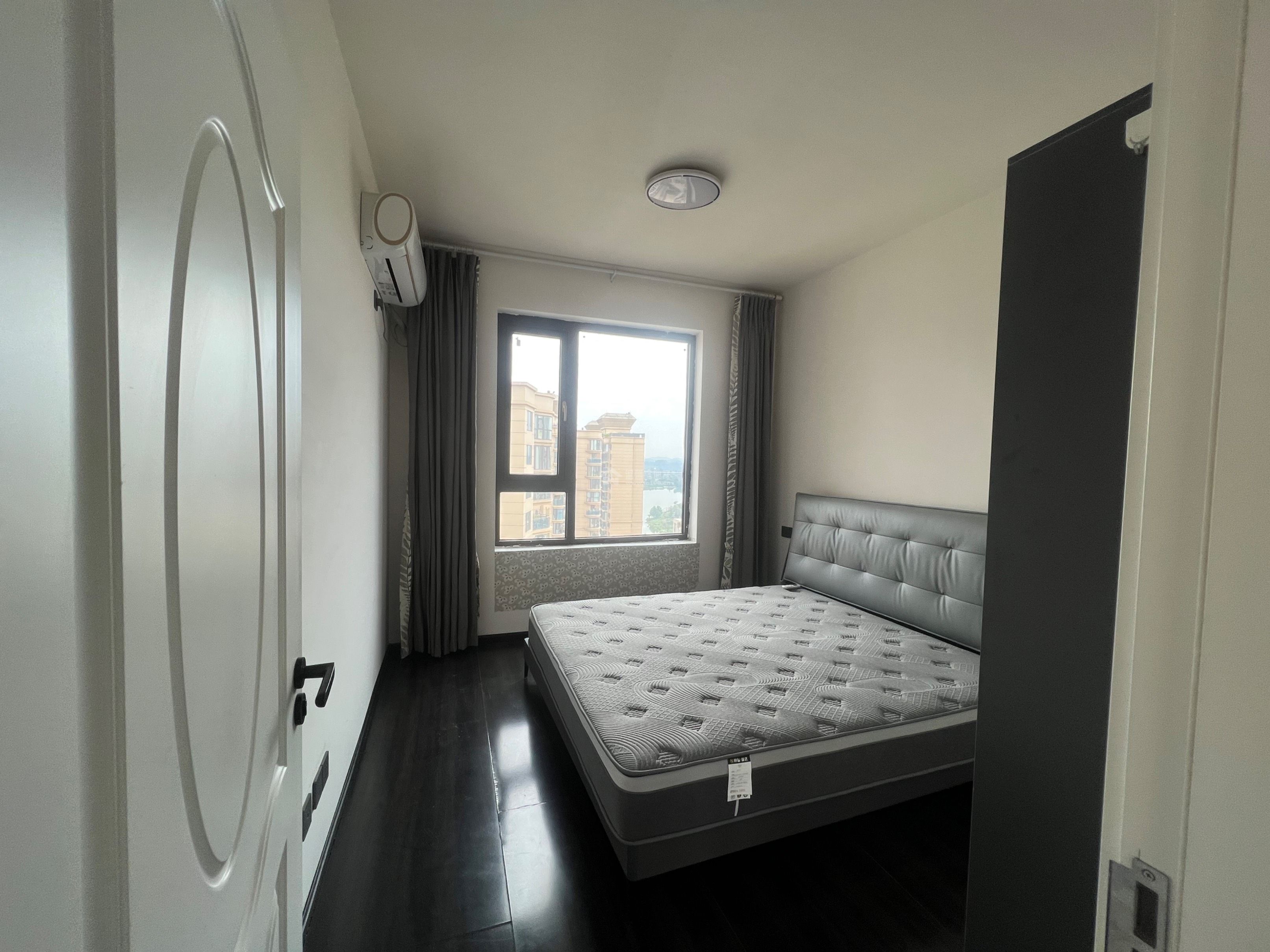 Z-45123二手房图片