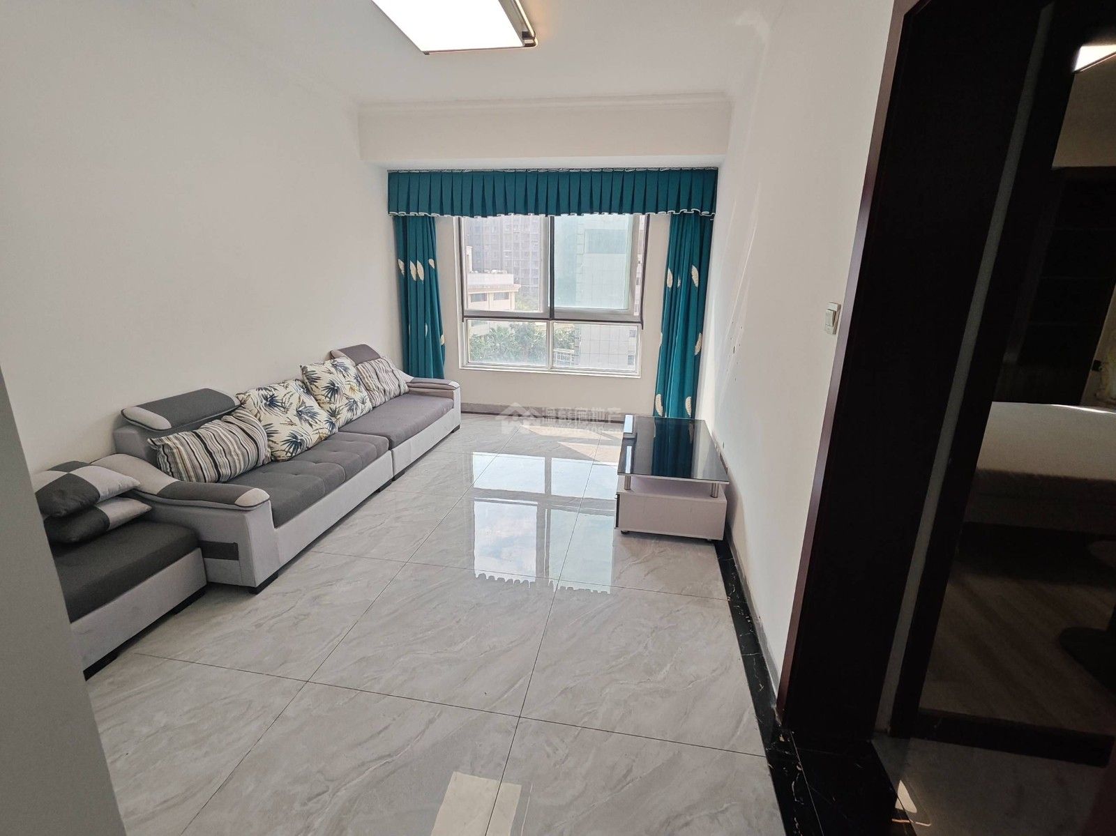 Z-45211二手房图片