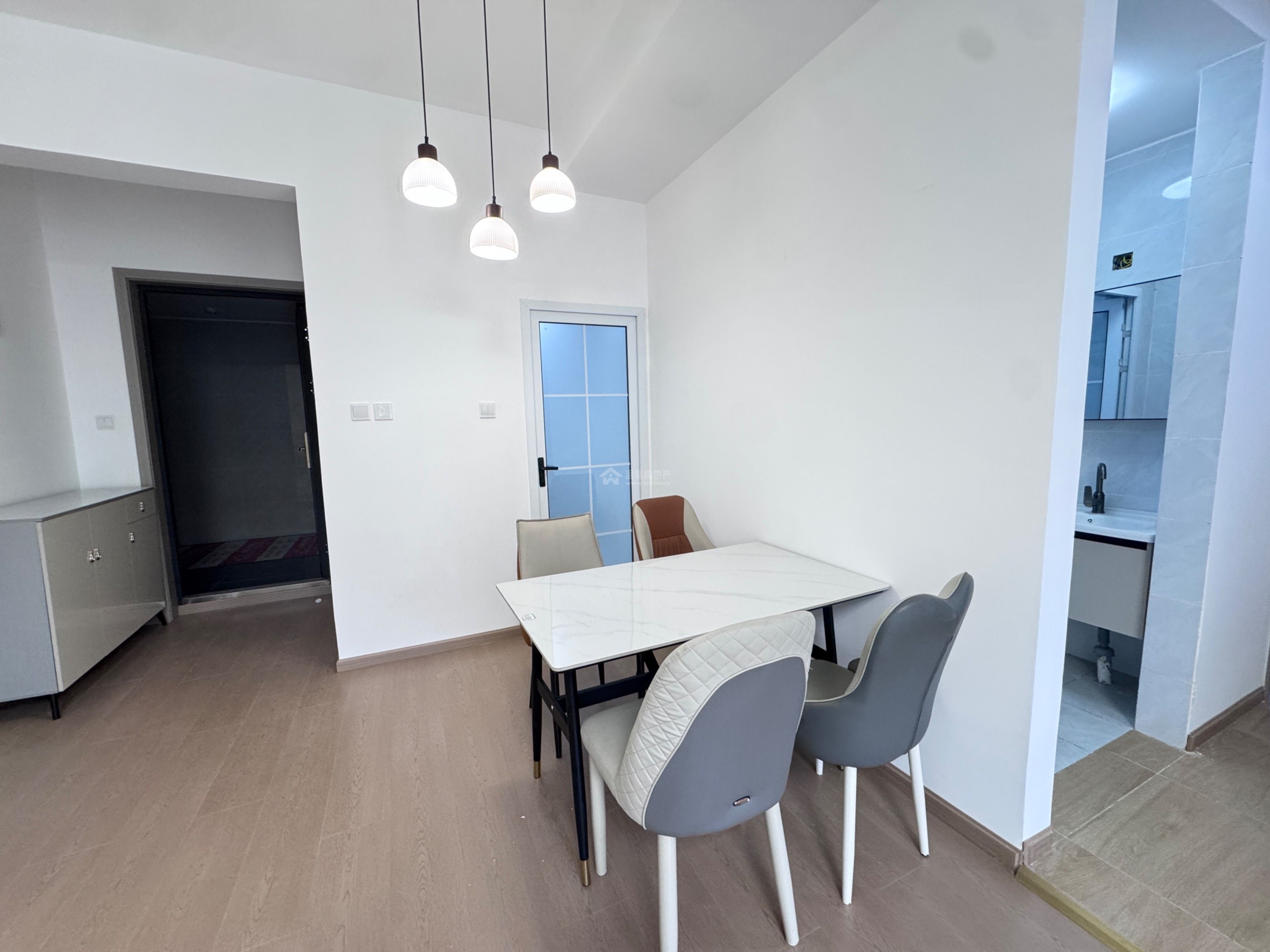 Z-45553二手房图片