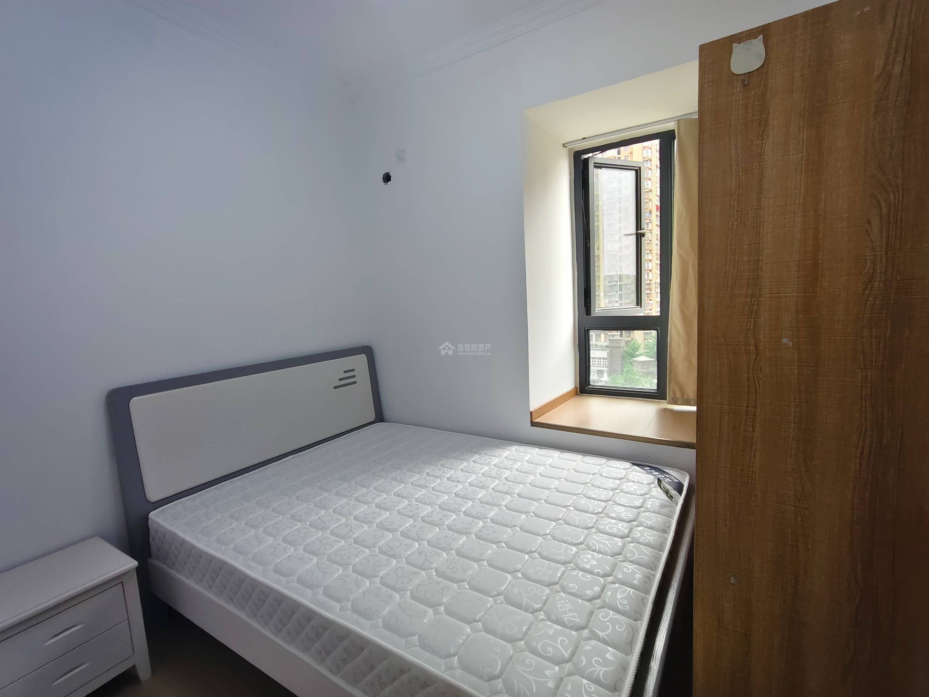 Z-45690二手房图片