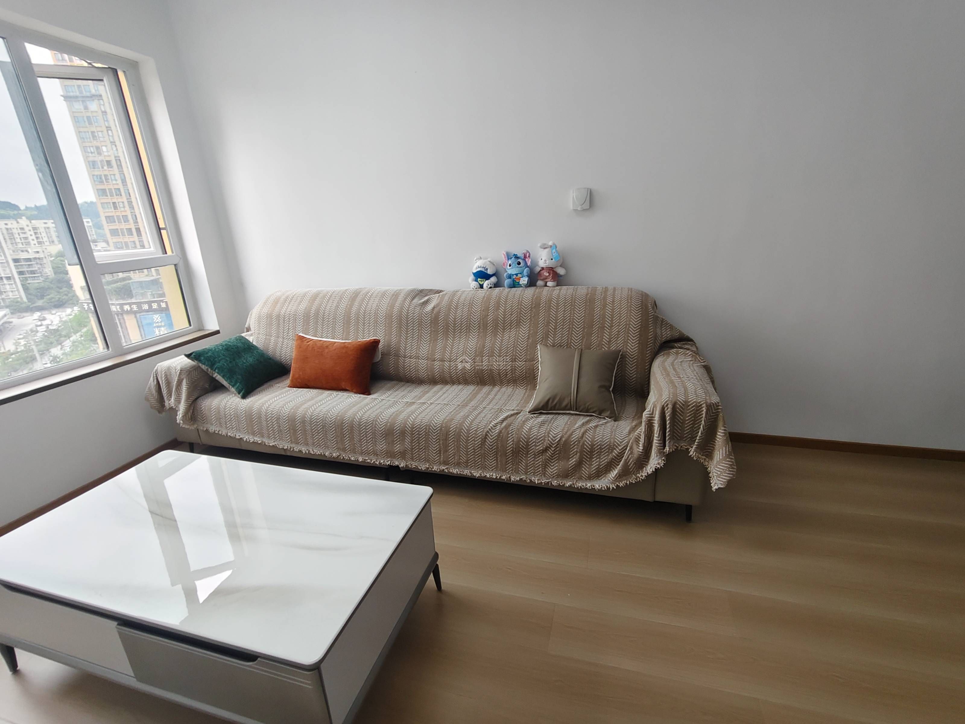 Z-45690二手房图片