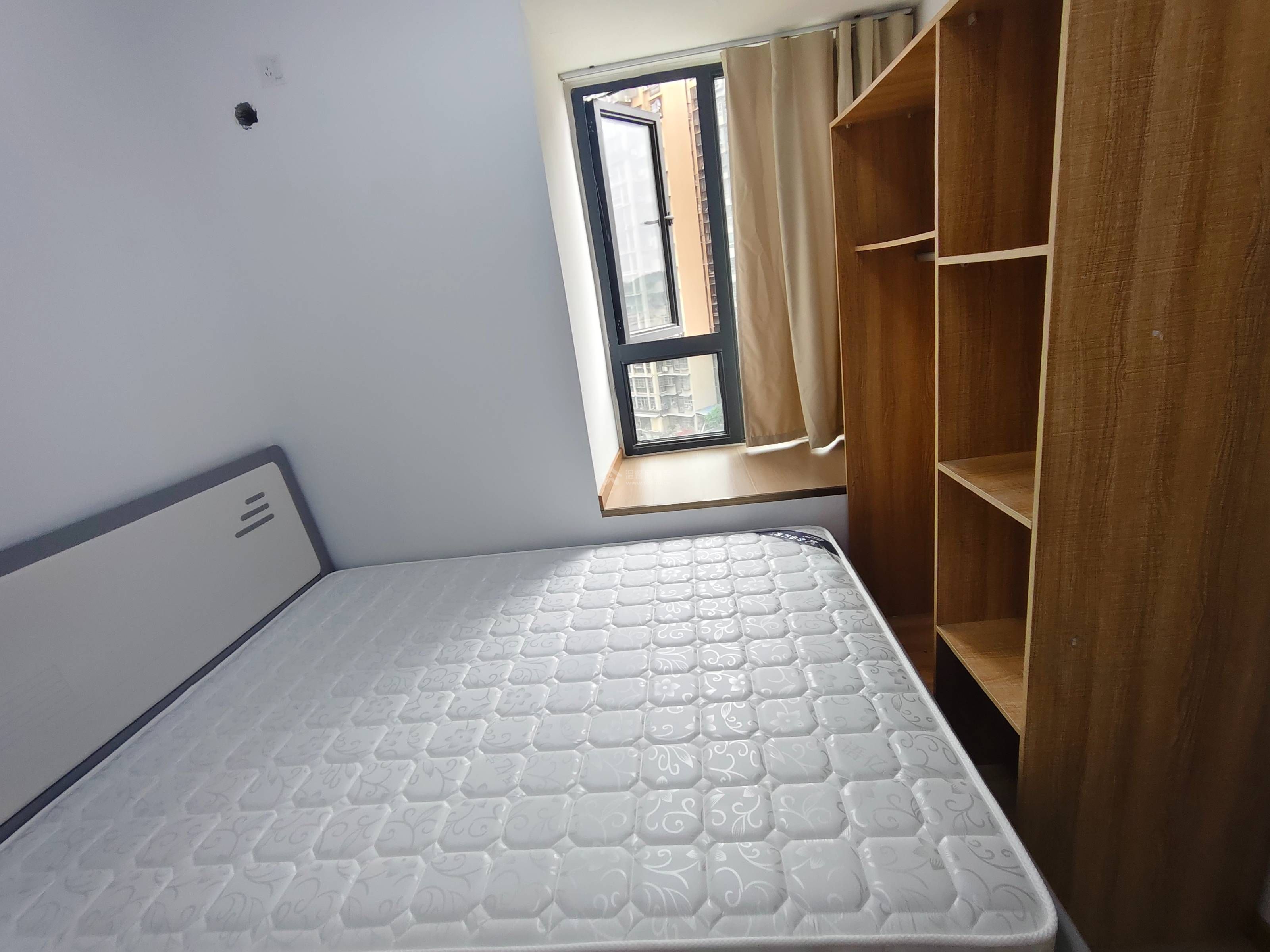 Z-45690二手房图片