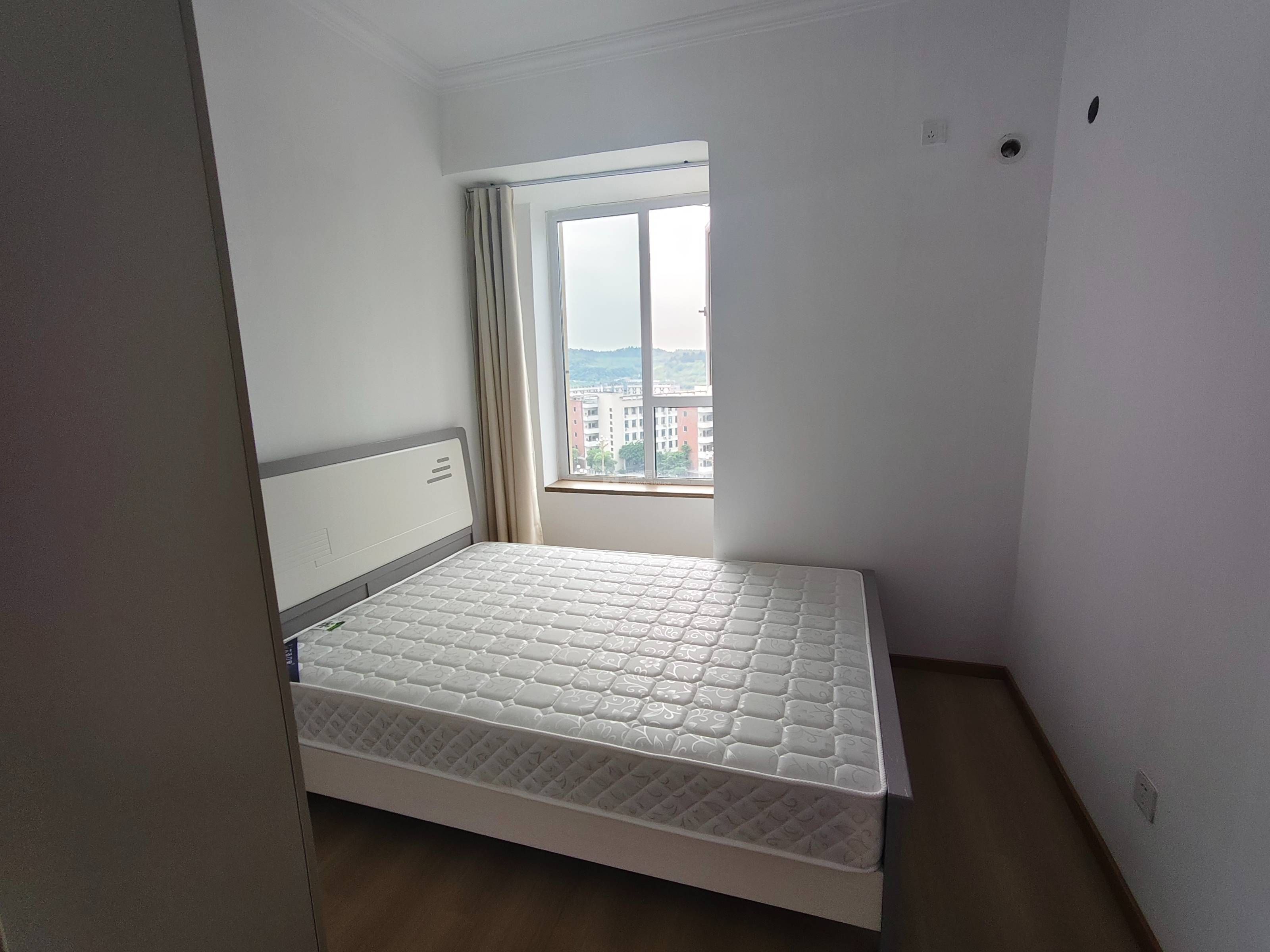 Z-45690二手房图片