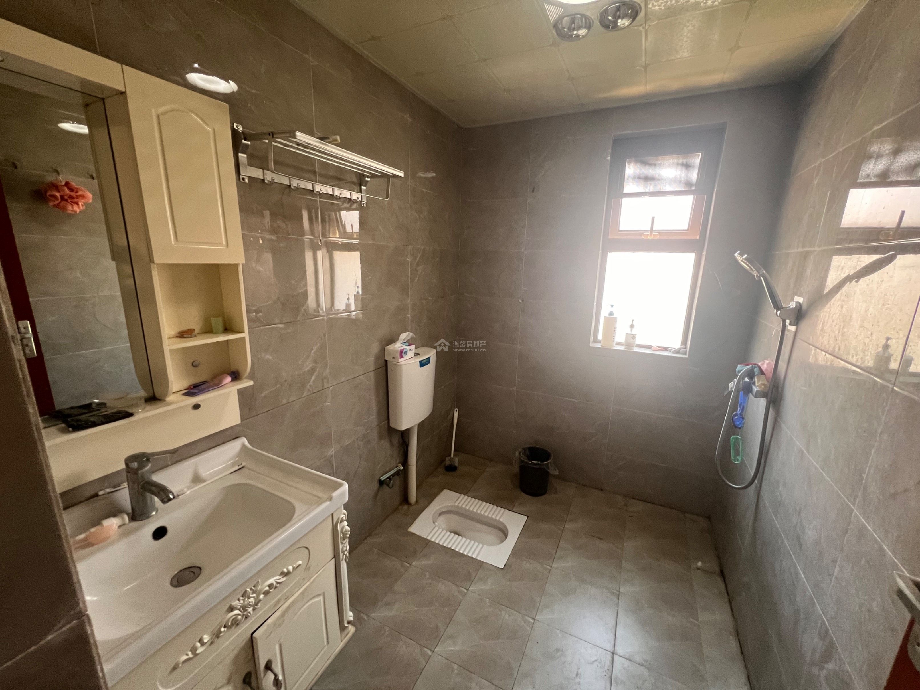 Z-49018二手房图片